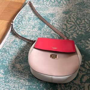 Crossbody purse great condition